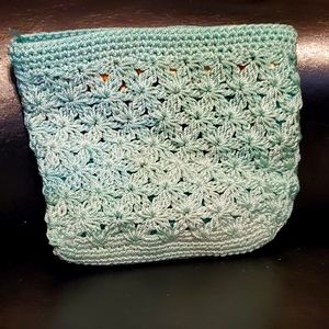 Crochet Make-Up Pouch [Free gift w/ purchase]